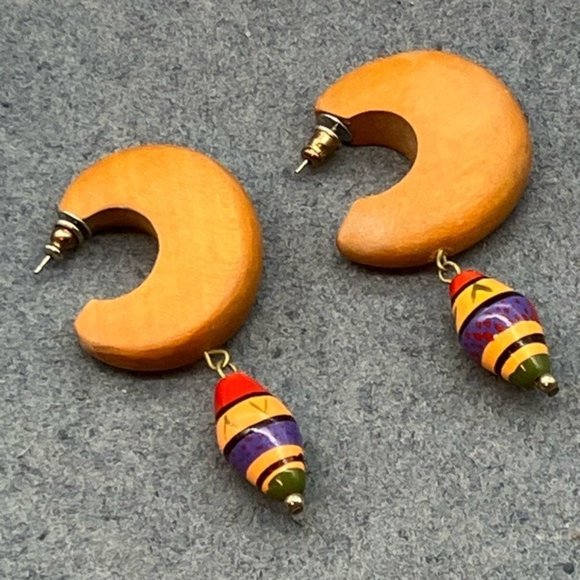 Hoop Dangle Pierced Earrings Exotic Wood Painted Brown Red Black Yellow Purple - Picture 1 of 6